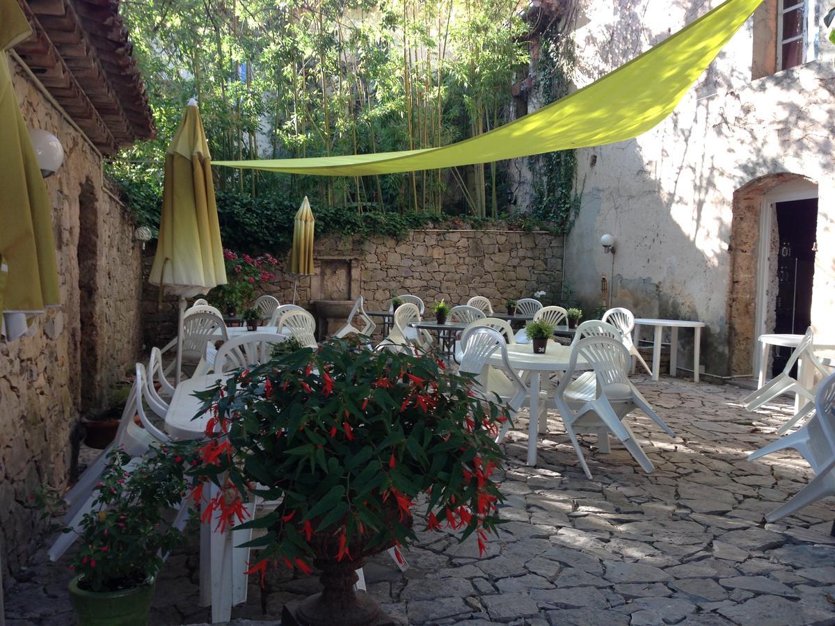 Auberge De Pachoquin Meounes-les-Montrieux Buitenkant foto
